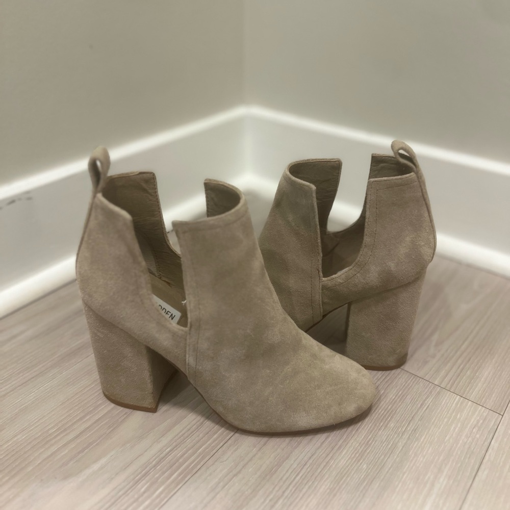 Steve Madden Grey Suede Booties